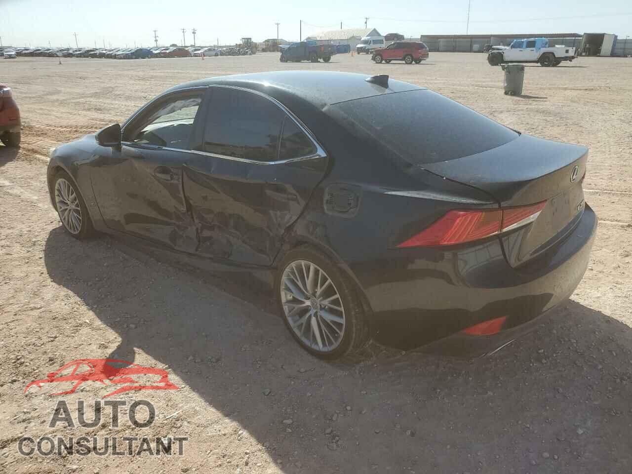 LEXUS IS 2017 - JTHBA1D24H5045236