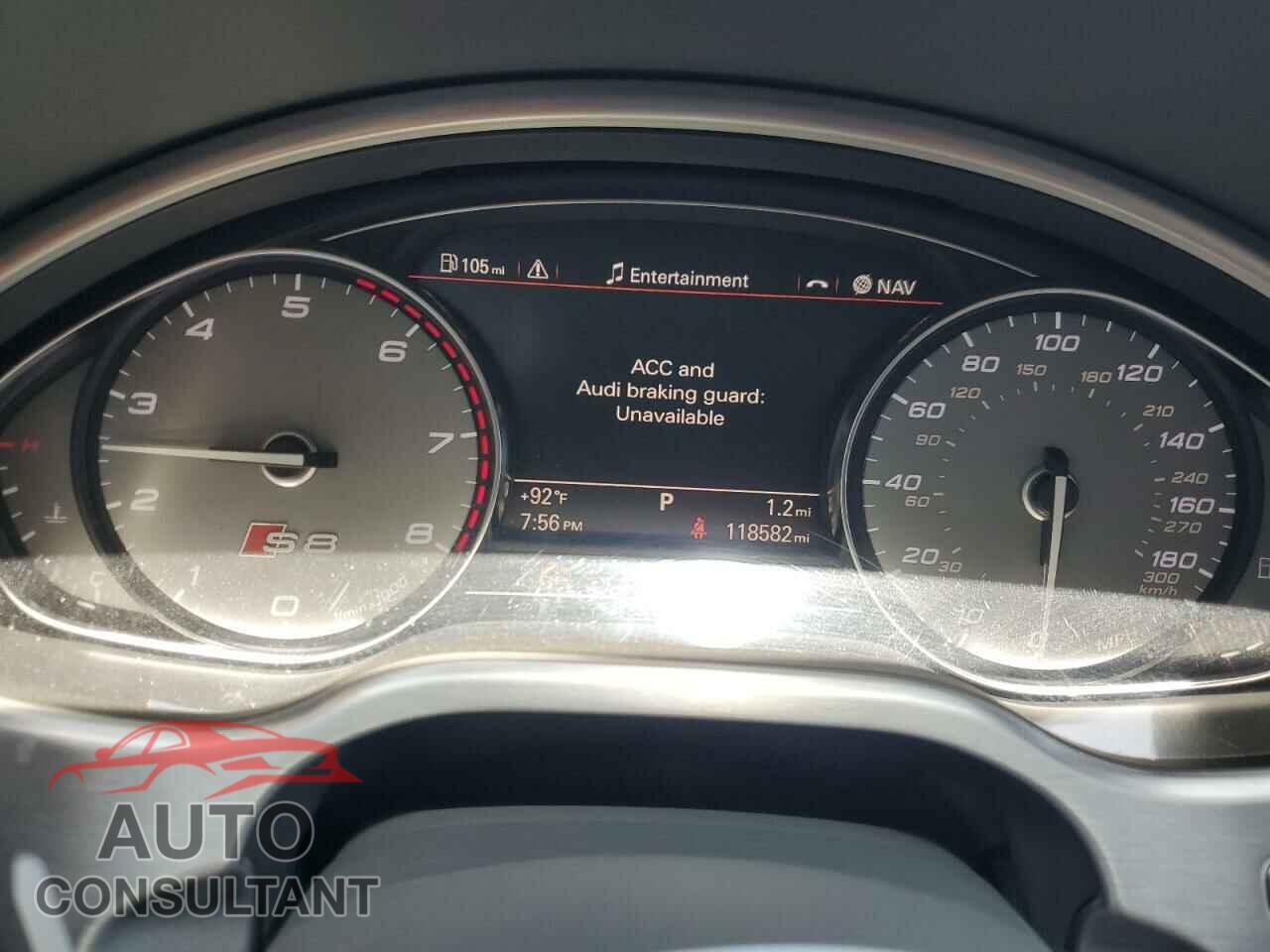 AUDI S8 2013 - WAUD2AFD4DN007731