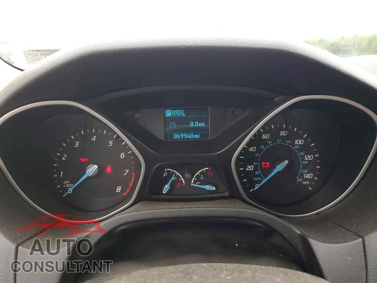 FORD FOCUS 2014 - 1FADP3E29EL251264