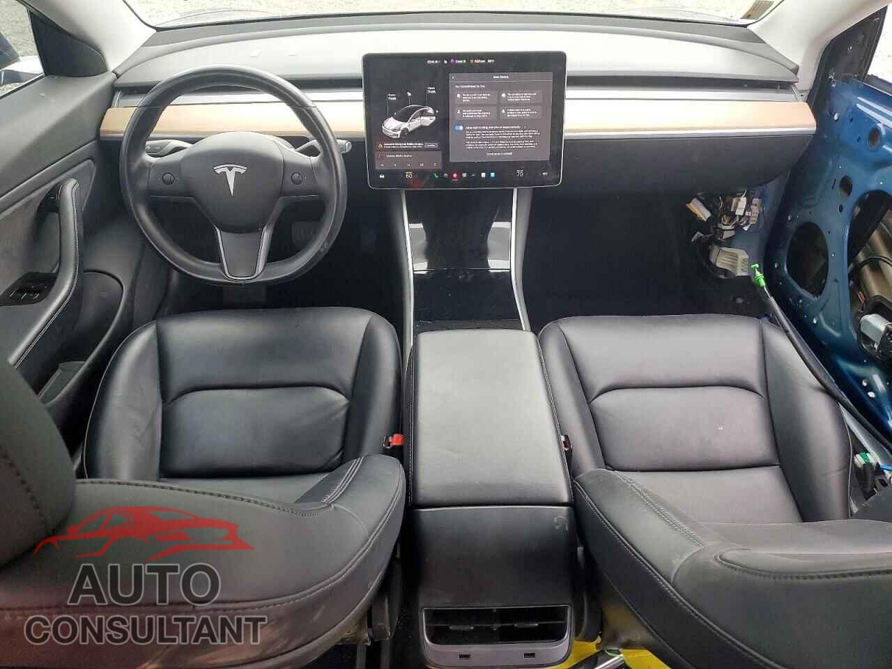TESLA MODEL 3 2018 - 5YJ3E1EAXJF160556