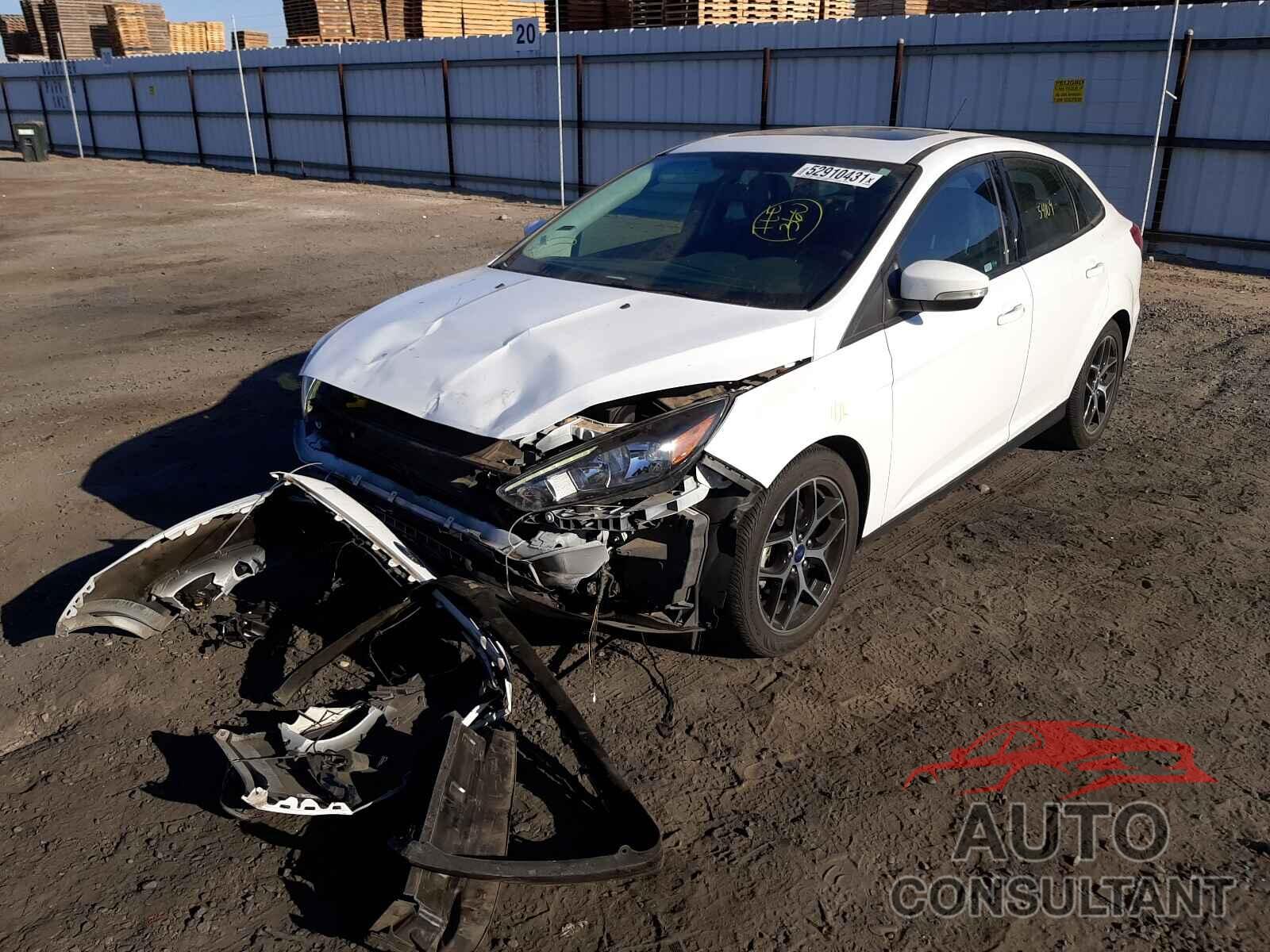 FORD FOCUS 2017 - 1FADP3H24HL325447