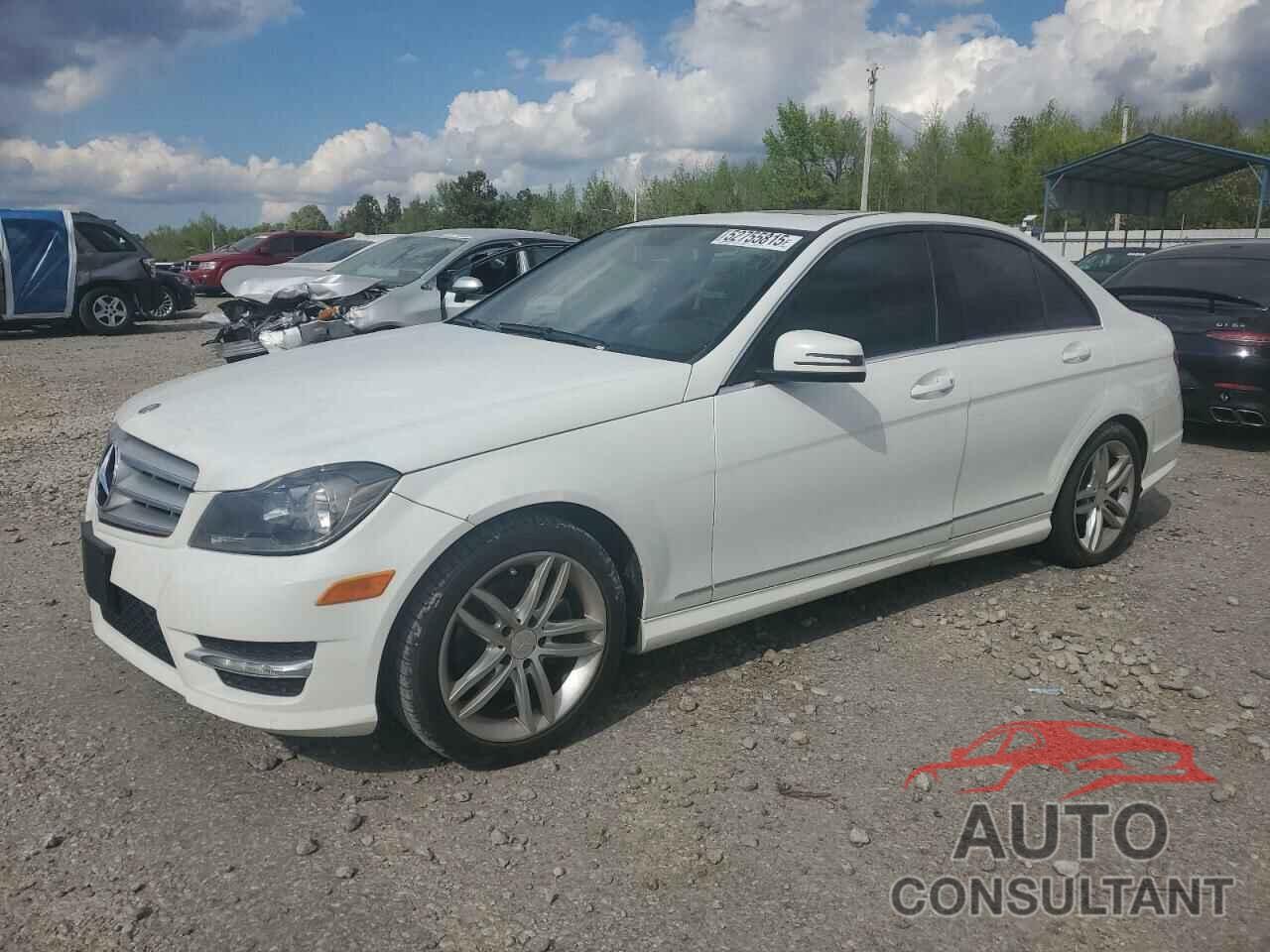 MERCEDES-BENZ C-CLASS 2013 - WDDGF4HB7DR266472