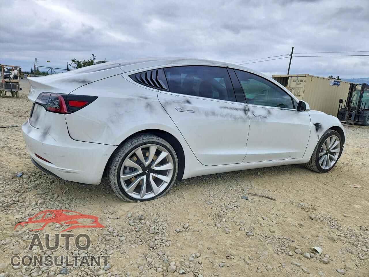 TESLA MODEL 3 2020 - 5YJ3E1EA4LF590957