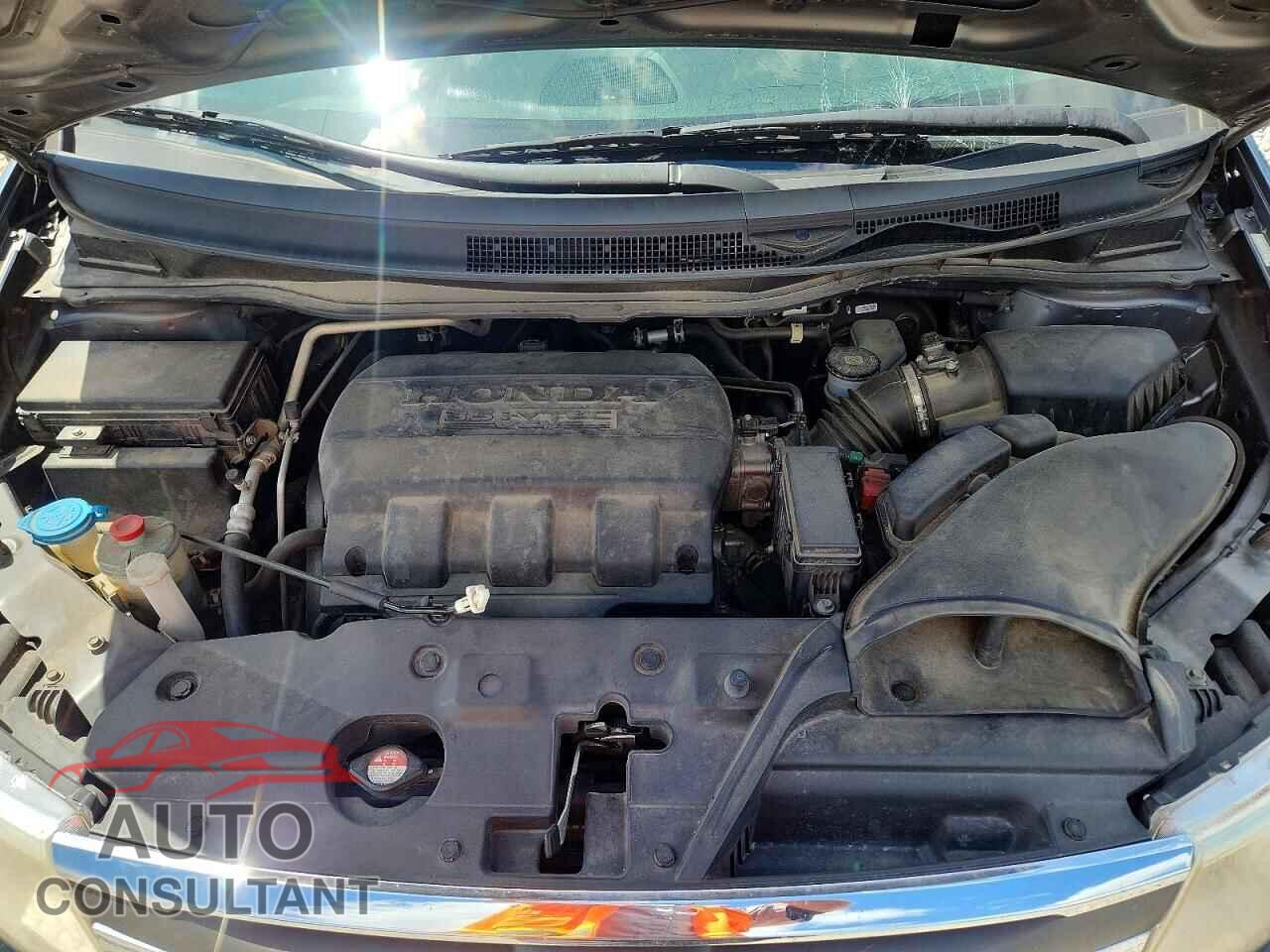 HONDA ODYSSEY 2013 - 5FNRL5H43DB004232