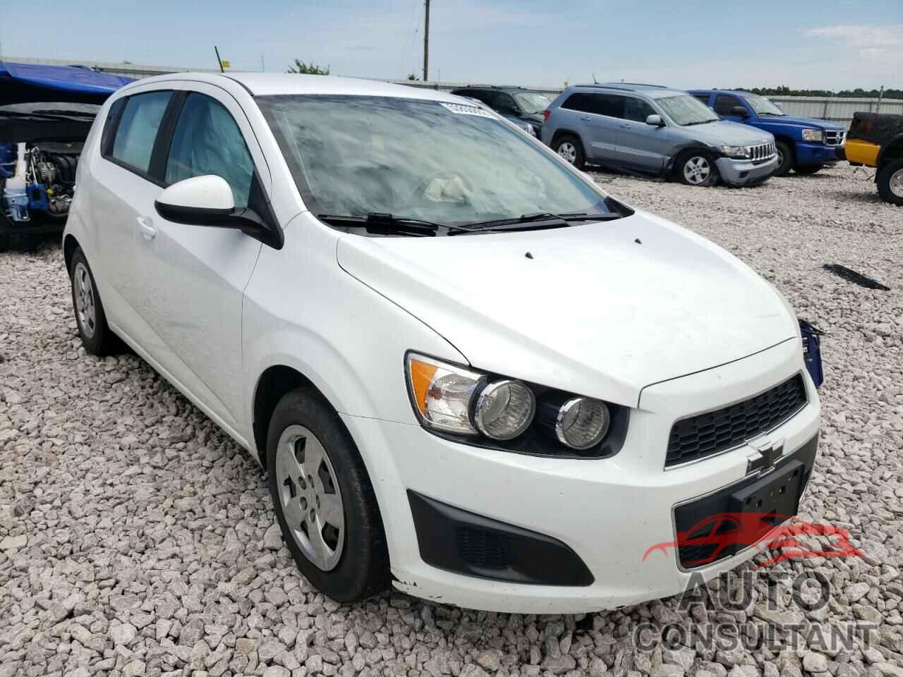 CHEVROLET SONIC 2016 - 1G1JA6SH4G4162247