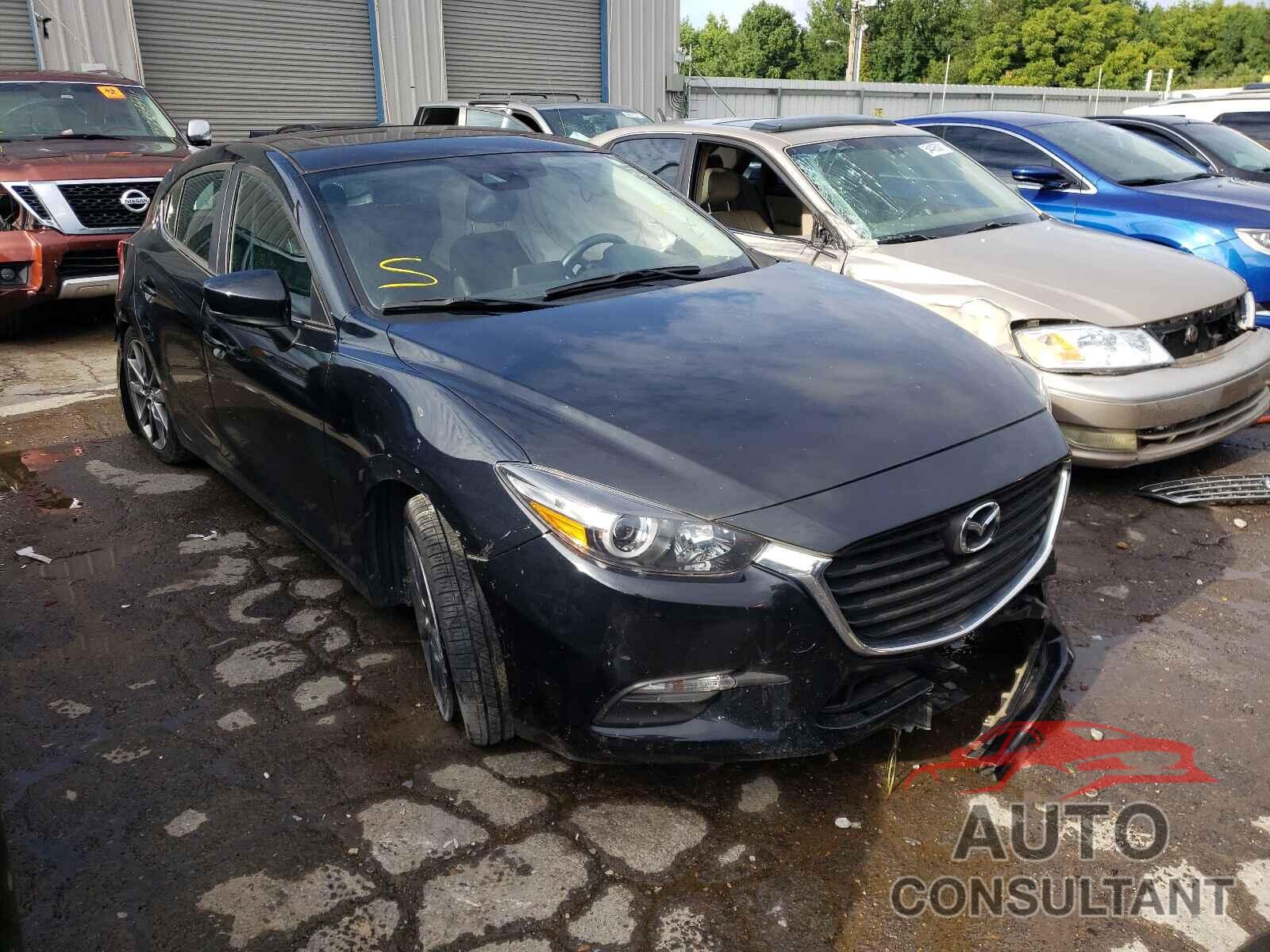 MAZDA 3 2018 - 3MZBN1L32JM255072