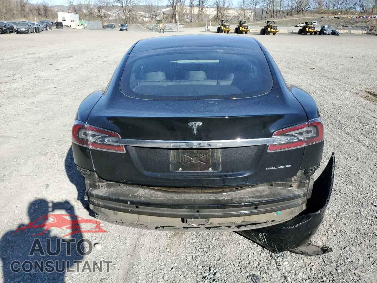 TESLA MODEL S 2019 - 5YJSA1E21KF311317
