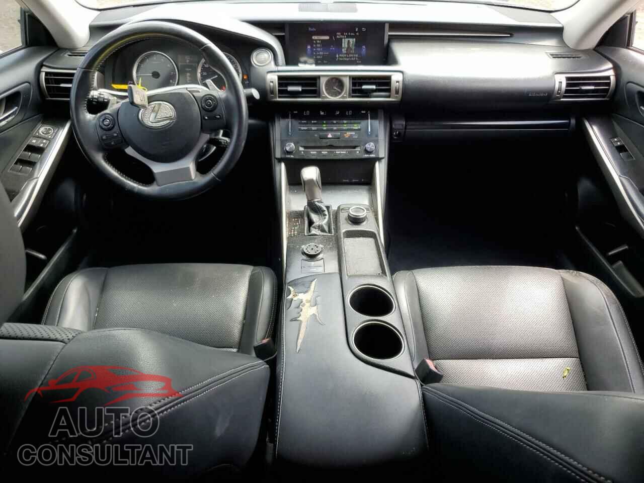 LEXUS IS 2014 - JTHBF1D24E5026120