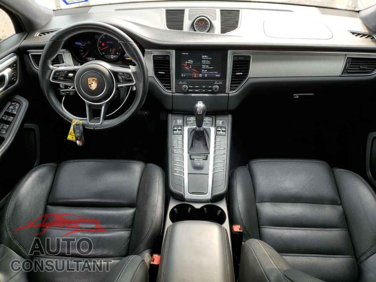 PORSCHE MACAN 2017 - WP1AF2A50HLB61840