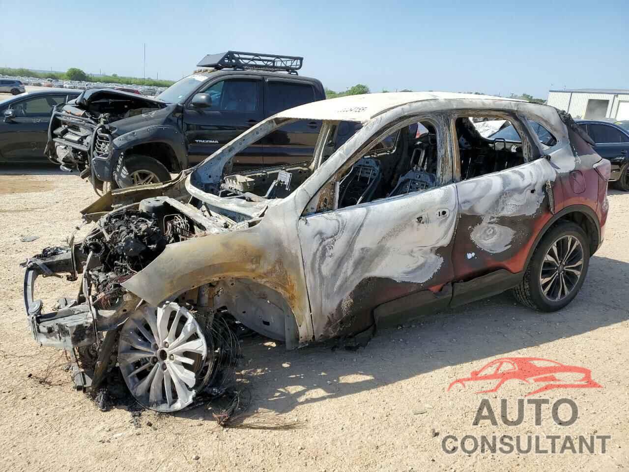 FORD ESCAPE 2022 - 1FMCU0G66NUA04920