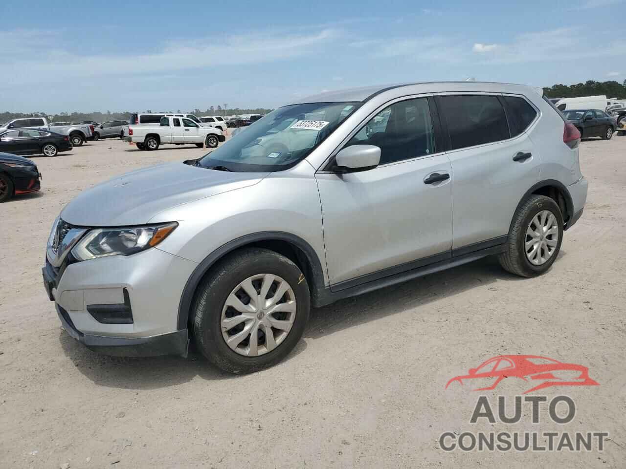 NISSAN ROGUE 2019 - KNMAT2MT6KP522007