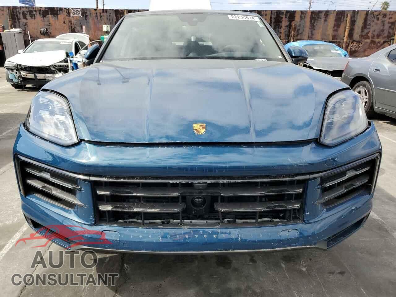 PORSCHE CAYENNE 2024 - WP1BA2AY6RDA49147