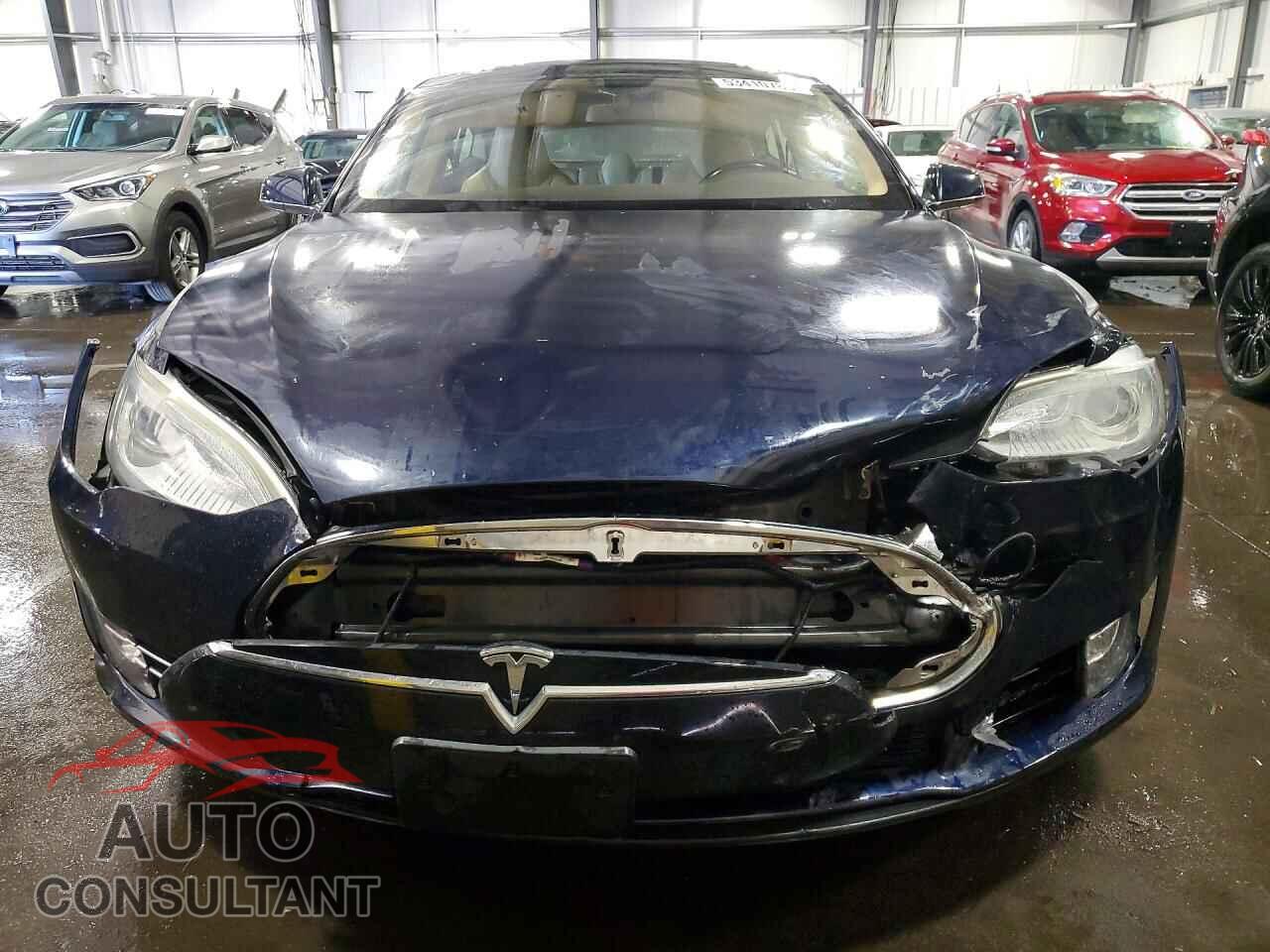 TESLA MODEL S 2013 - 5YJSA1CN4DFP08570