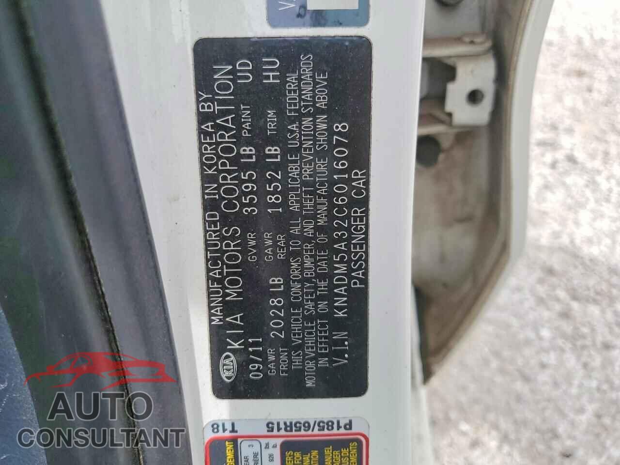 KIA RIO 2012 - KNADM5A32C6016078