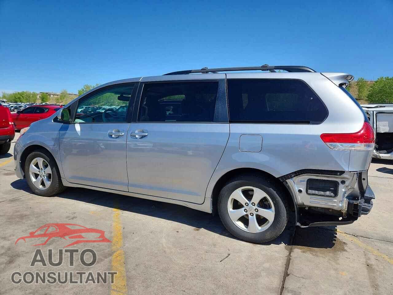 TOYOTA All Models 2013 - 5TDKK3DC8DS285252