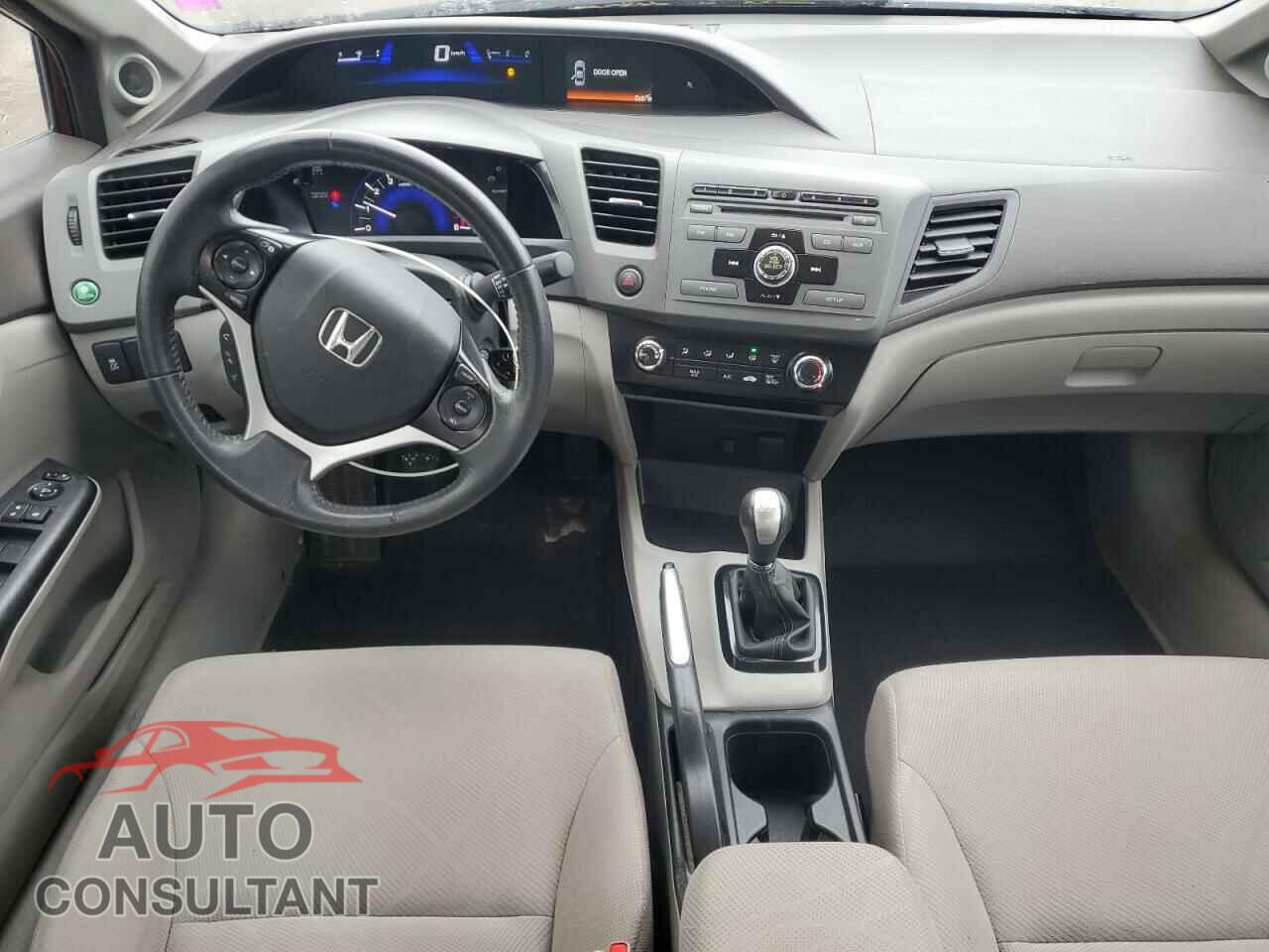 HONDA CIVIC 2012 - 2HGFB2E56CH048687