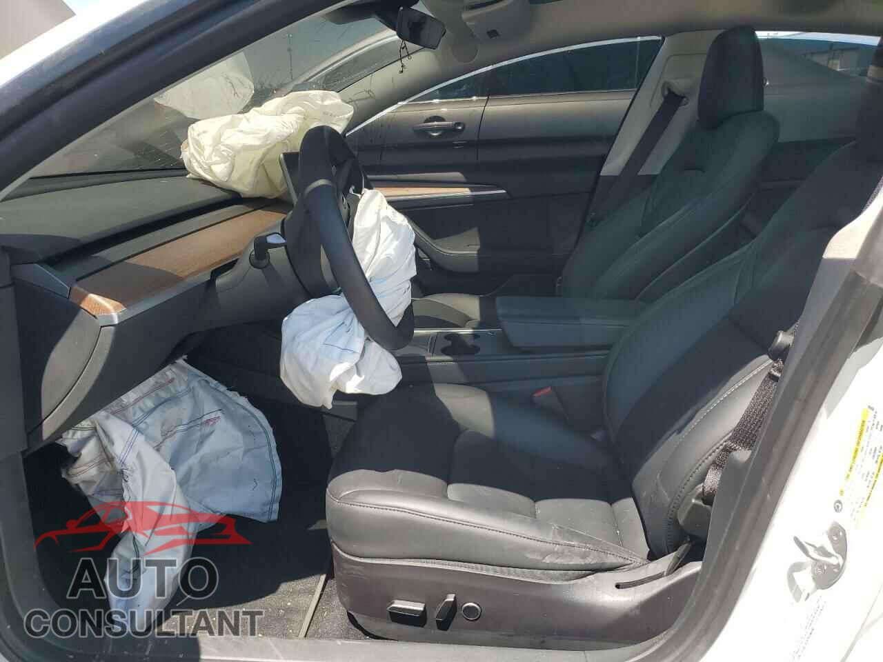 TESLA MODEL 3 2023 - 5YJ3E1ECXPF498498