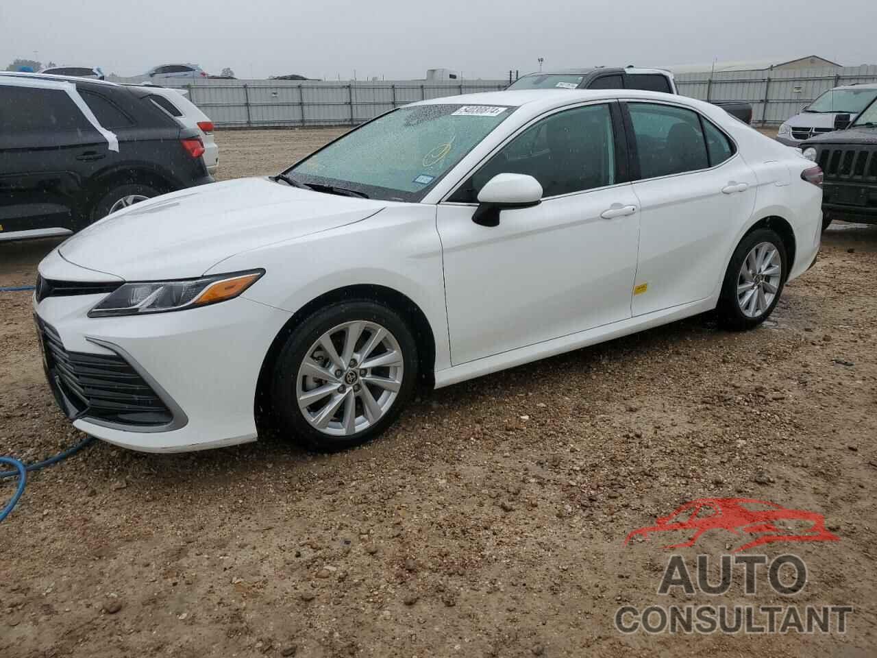 TOYOTA CAMRY 2023 - 4T1C11AK4PU112881