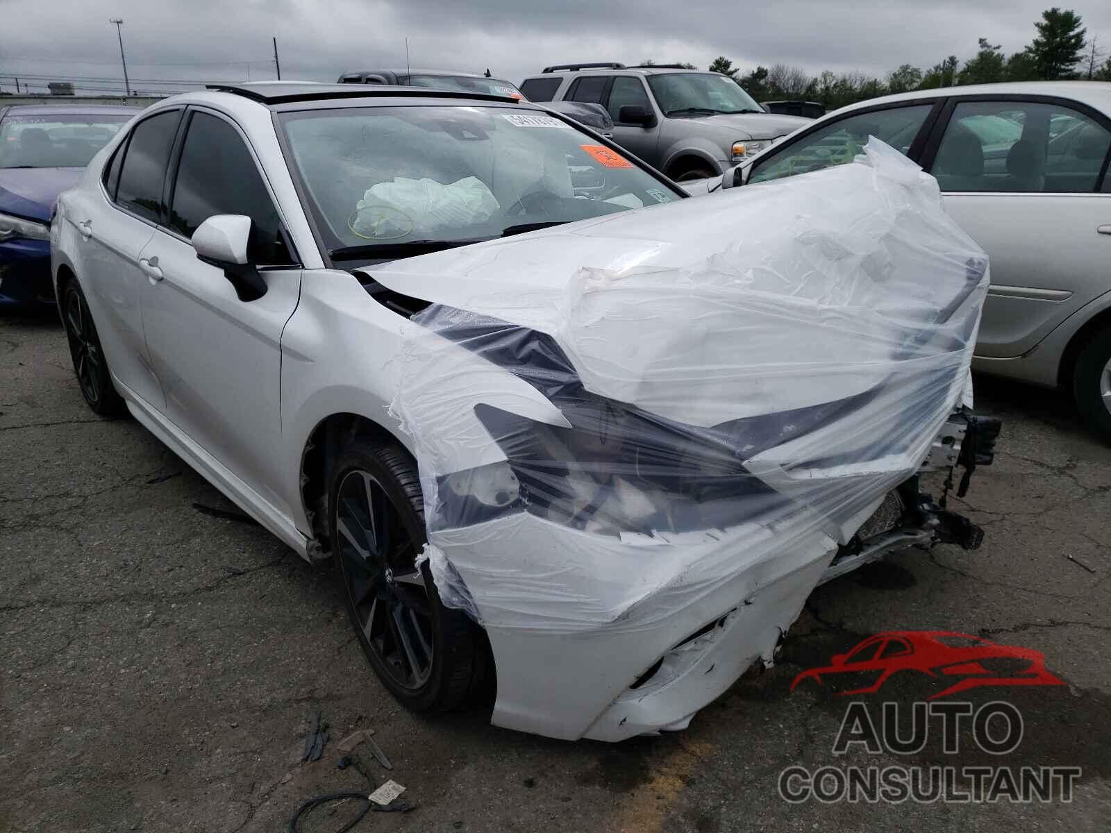 TOYOTA CAMRY 2019 - 4T1B61HK3KU821930