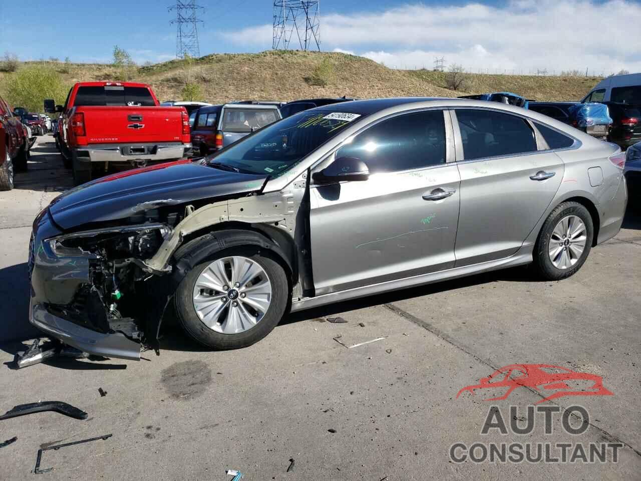 HYUNDAI SONATA 2018 - KMHE24L30JA079593
