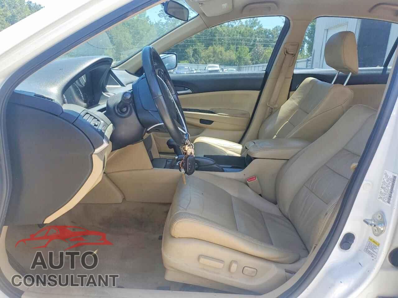 HONDA ACCORD 2011 - 1HGCP2F68BA157497
