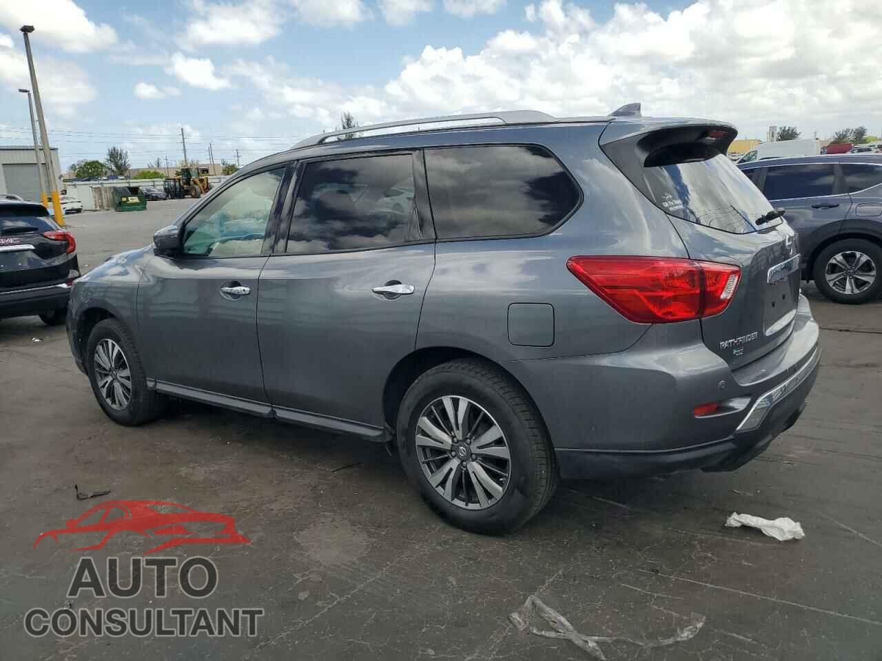 NISSAN PATHFINDER 2019 - 5N1DR2MM7KC593207