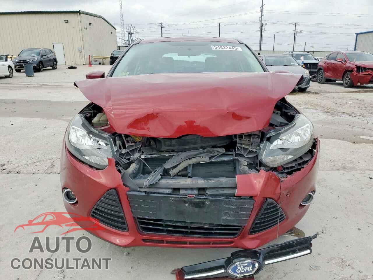 FORD FOCUS 2014 - 1FADP3N27EL228212