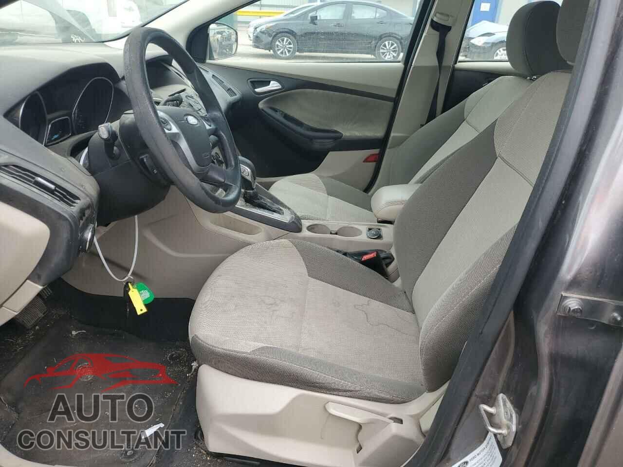 FORD FOCUS 2014 - 1FADP3F23EL199676
