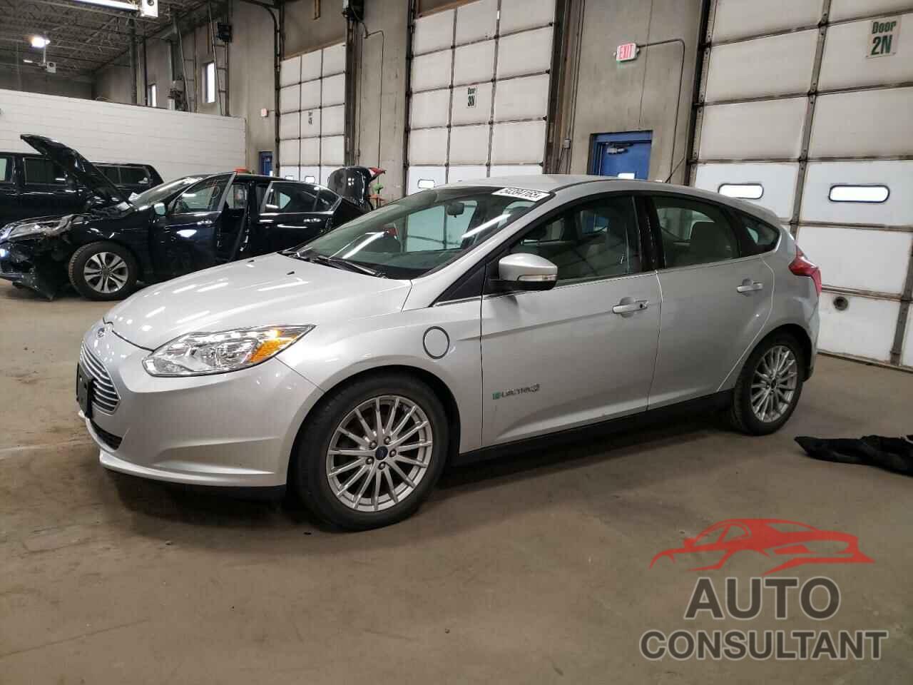 FORD FOCUS 2014 - 1FADP3R4XEL330308