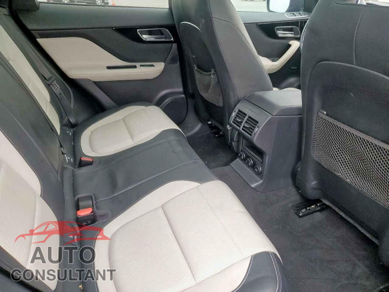JAGUAR F-PACE 2017 - SADCL2BV5HA046944