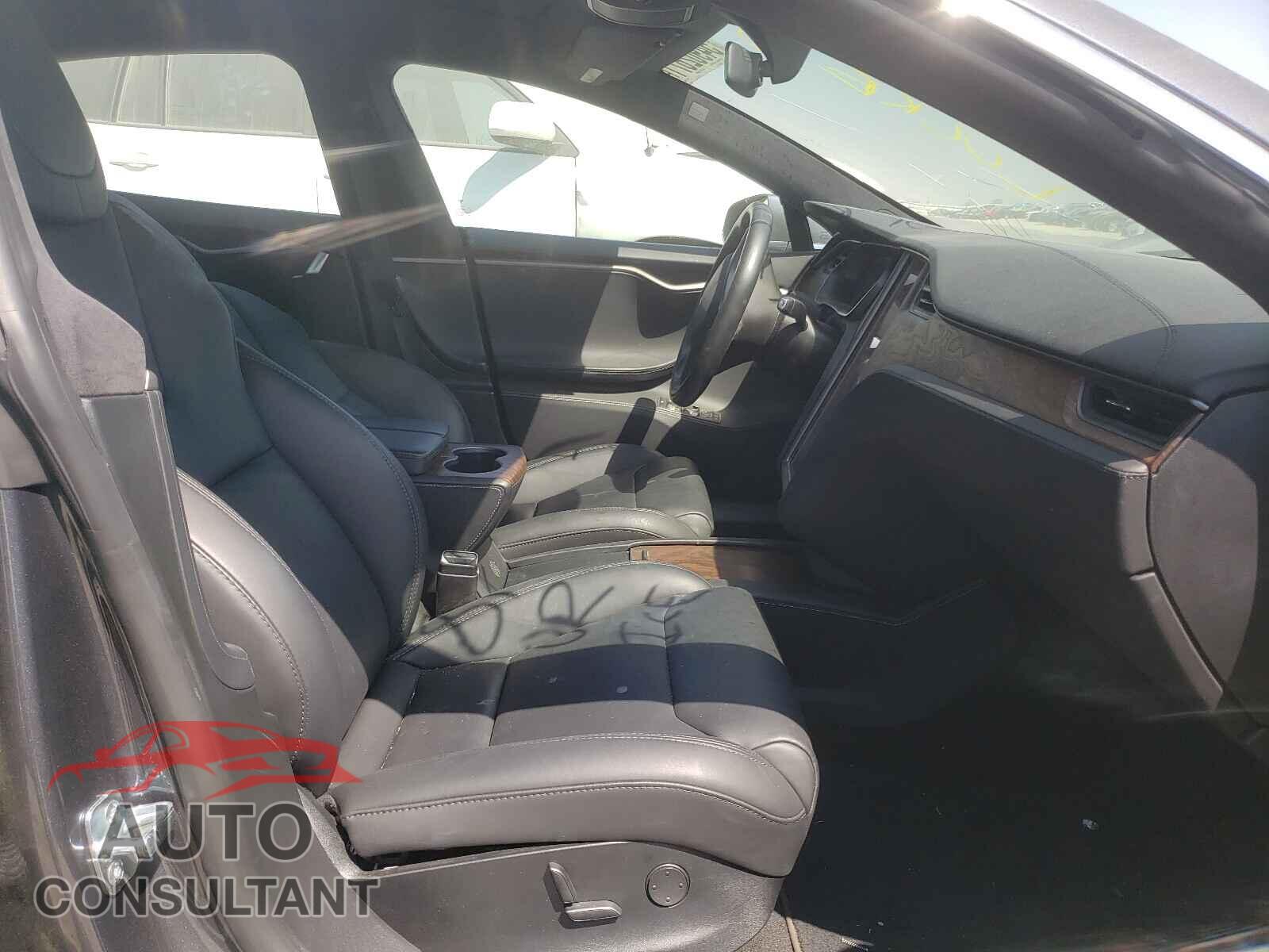 TESLA MODEL S 2018 - 5YJSA1E26JF297929