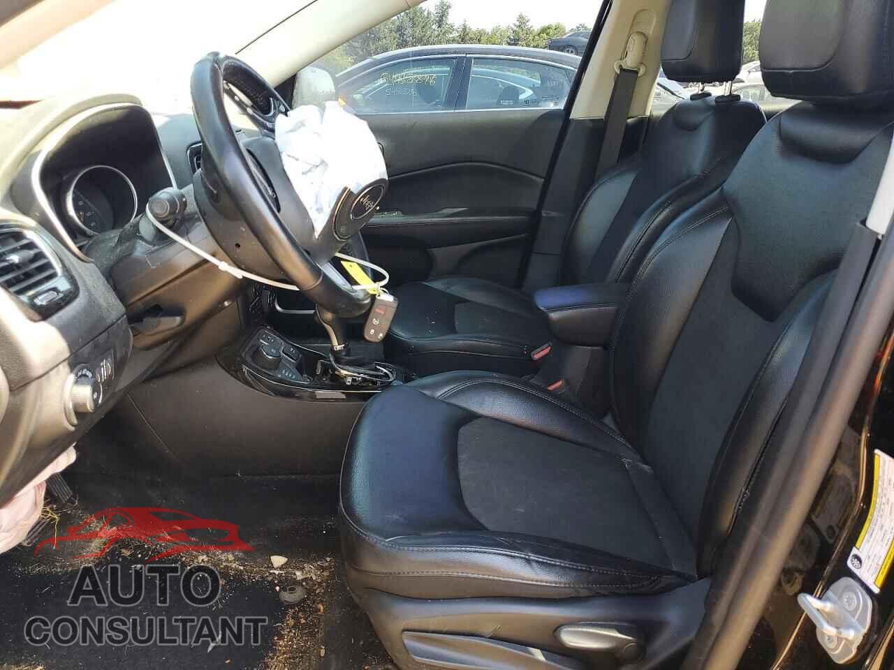 JEEP COMPASS 2019 - 3C4NJDBB3KT648317