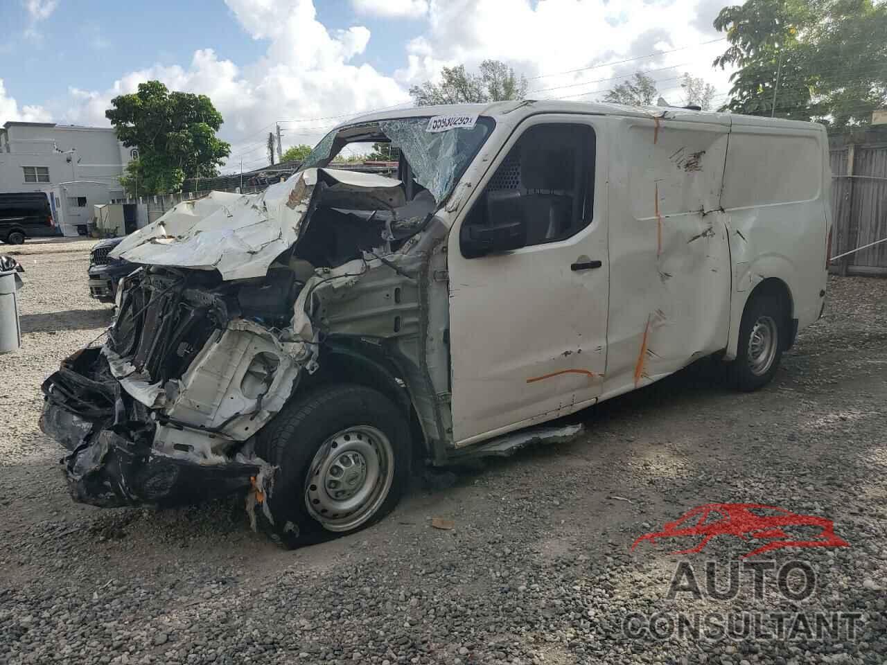 NISSAN NV 2015 - 1N6BF0KLXFN800148