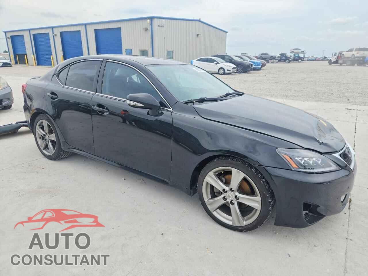 LEXUS IS 2011 - JTHBF5C26B5145615