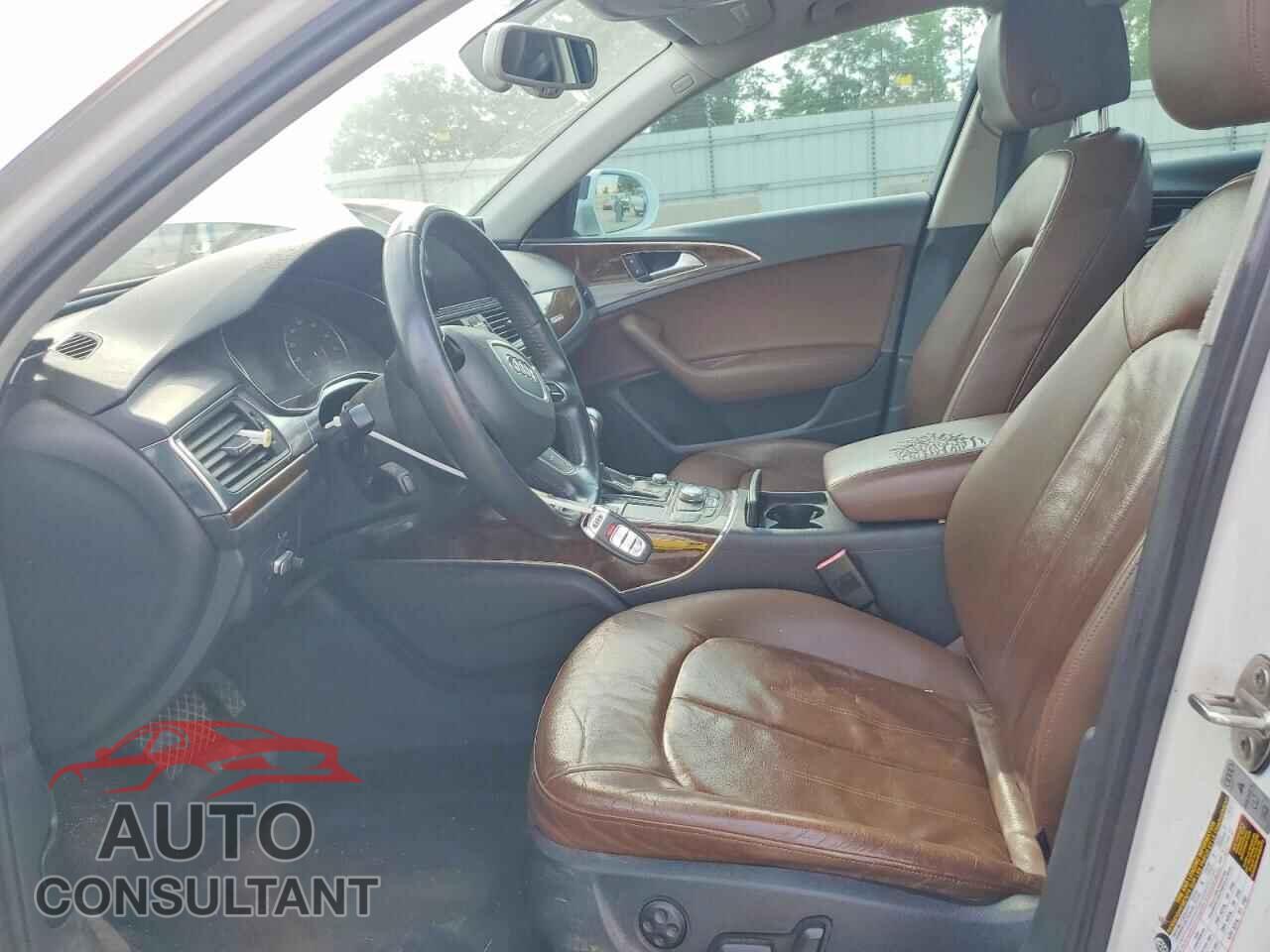 AUDI A6 2013 - WAUGFAFC3DN068559