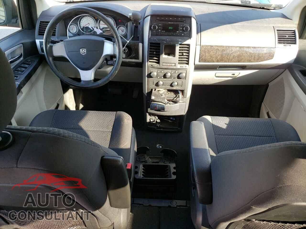DODGE CARAVAN 2010 - 2D4RN5DX1AR129775