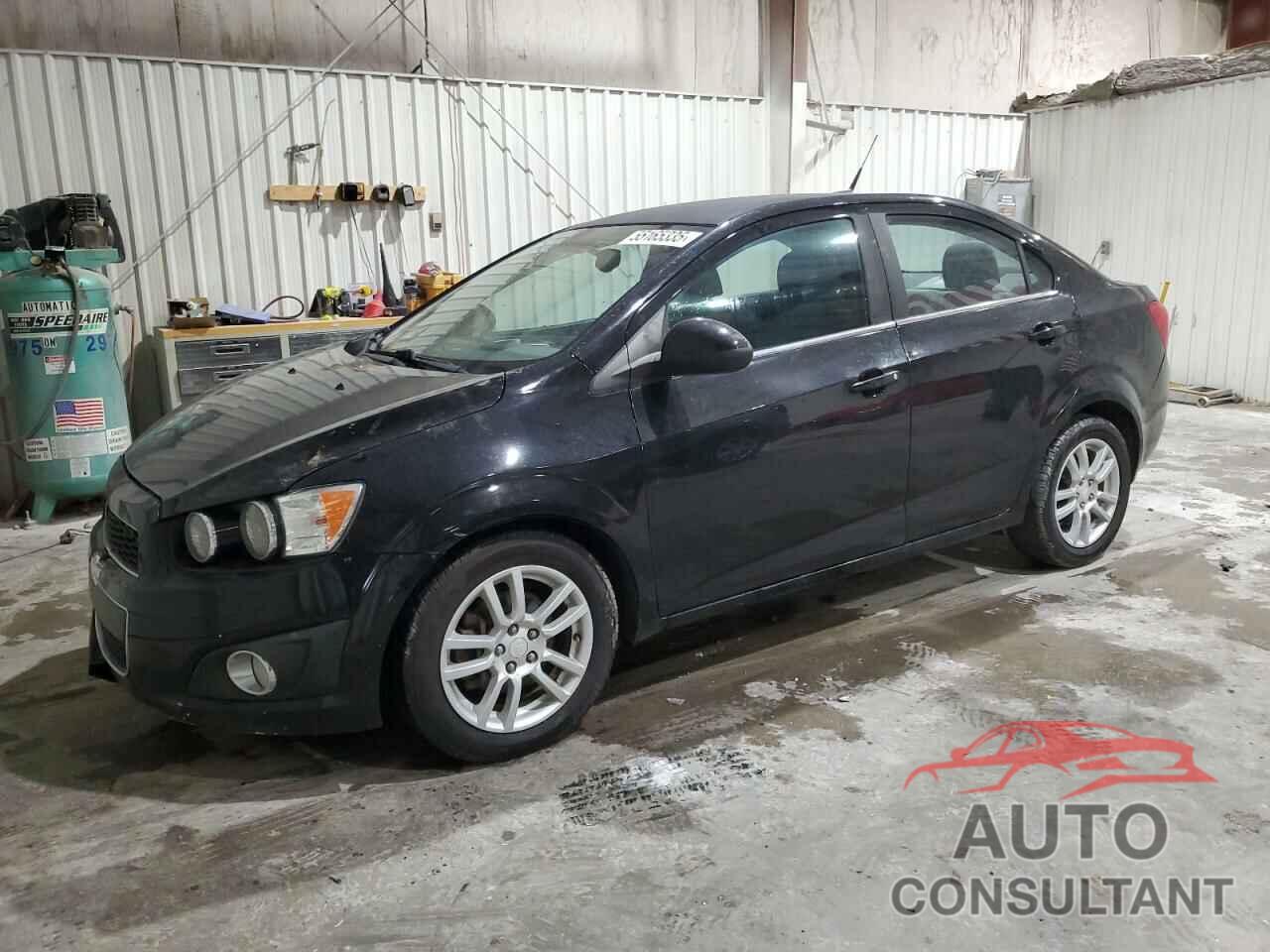 CHEVROLET SONIC 2012 - 1G1JC5SH6C4192882