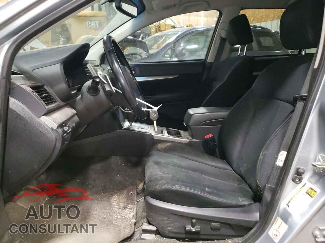 SUBARU OUTBACK 2013 - 4S4BRBBC5D3323039