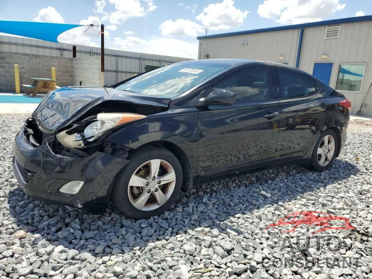 HYUNDAI ELANTRA 2013 - KMHDH4AE6DU622382
