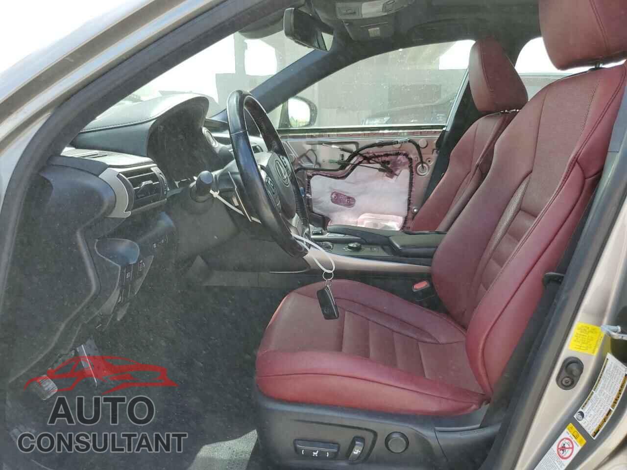 LEXUS IS 2017 - JTHBA1D28H5049807