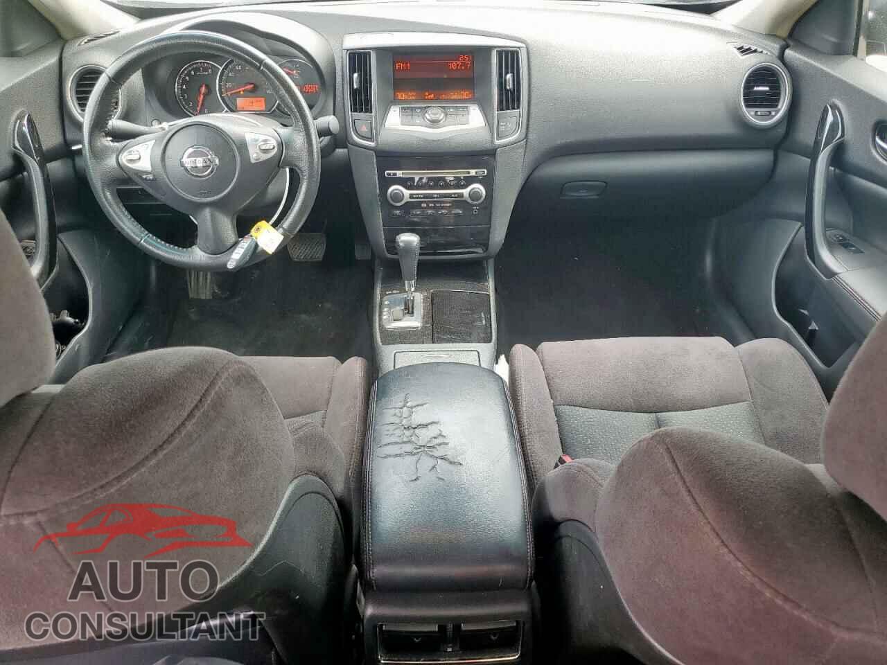NISSAN MAXIMA 2009 - 1N4AA51E09C816121