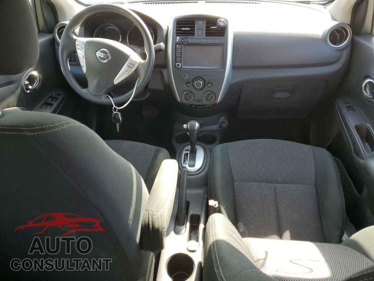 NISSAN VERSA 2019 - 3N1CN7AP3KL846490