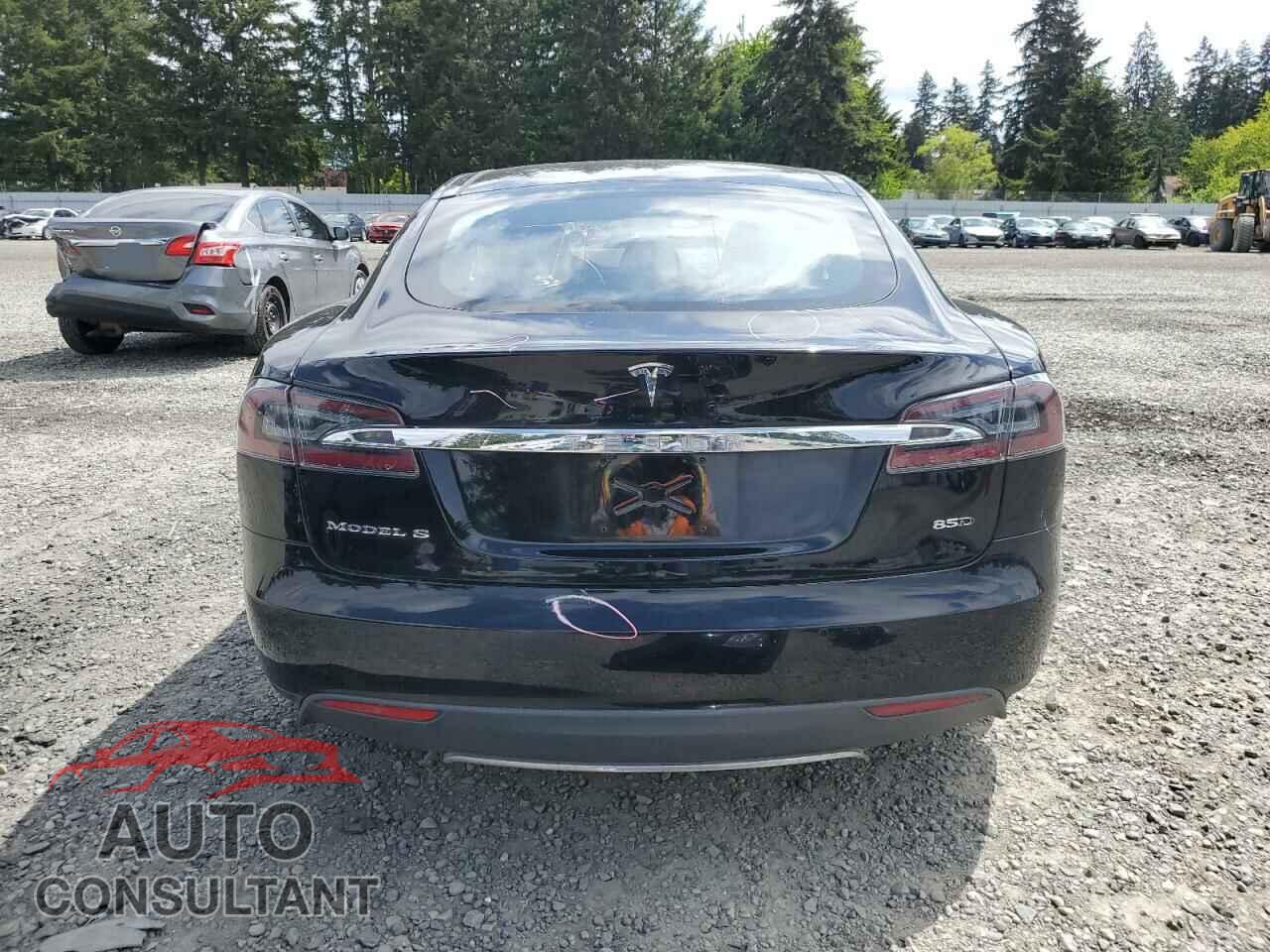 TESLA MODEL S 2015 - 5YJSA1E22FF111004