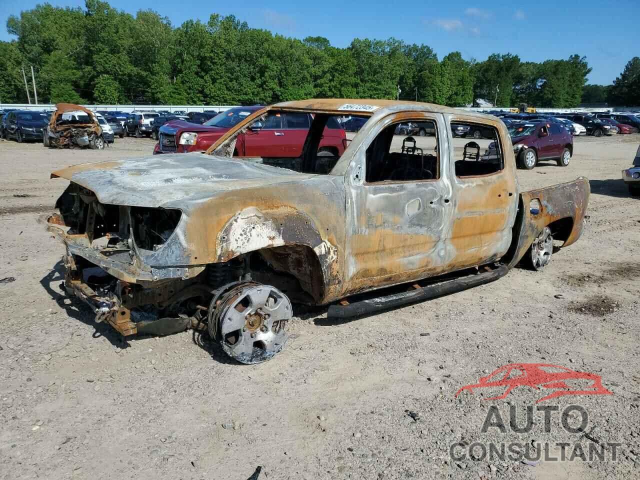 TOYOTA TACOMA 2013 - 5TFLU4EN8DX069447
