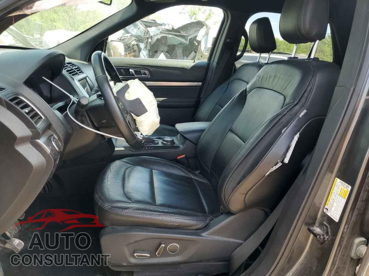 FORD EXPLORER 2018 - 1FM5K8D88JGB08353