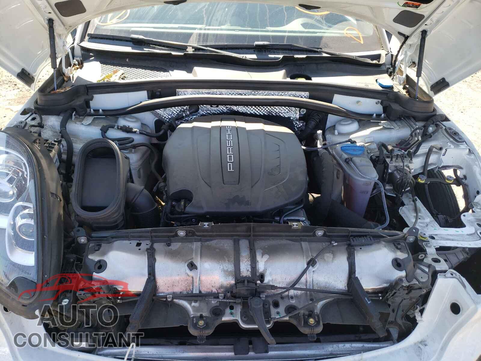 PORSCHE MACAN 2018 - WP1AA2A59JLB10261
