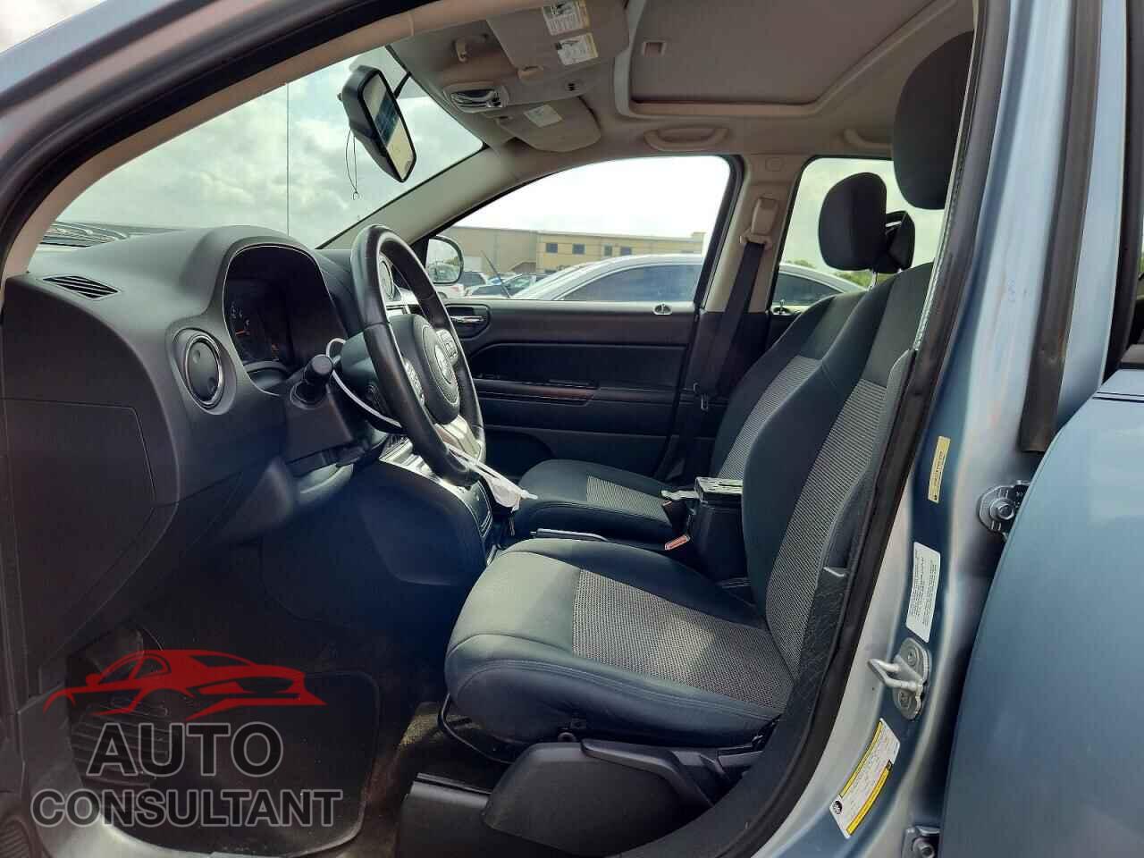 JEEP COMPASS 2013 - 1C4NJCEB1DD210989