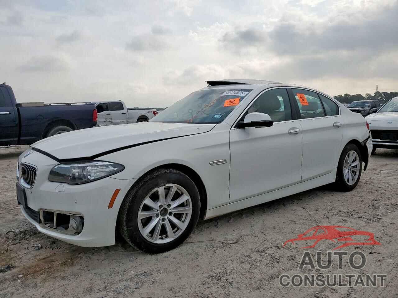 BMW 5 SERIES 2015 - WBA5A5C50FD521340