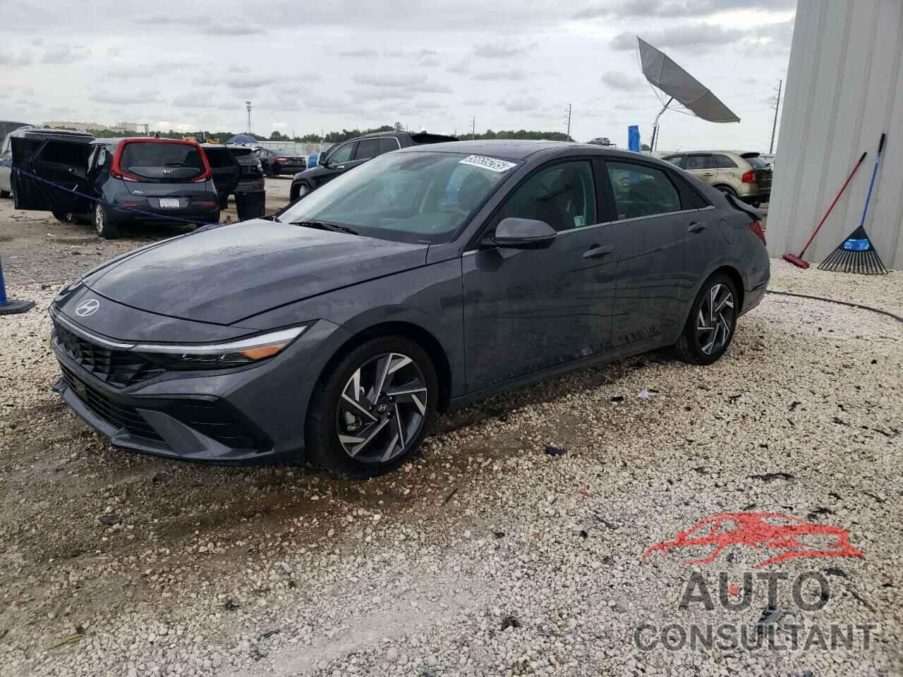 HYUNDAI ELANTRA 2025 - KMHLP4DGXSU864181