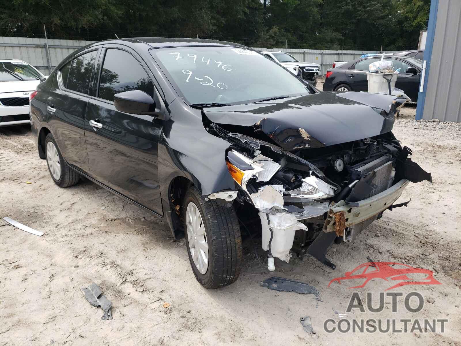NISSAN VERSA 2017 - 3N1CN7AP1HL812637